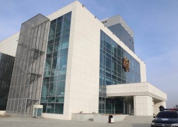 Нийслэлийн төр, захиргааны байгууллагын ажил 07:00 цагт эхэлж 16:00 цагт тарна