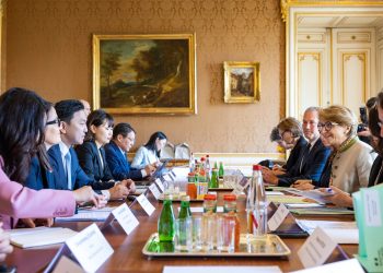 Ураны төслийг хэрэгжүүлэхэд ОУ-ын итгэмжлэгдсэн лаборатори байгуулж давхар хяналт хийнэ