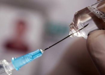 Халдварт саа өвчний эсрэг вакцинд үнэ төлбөргүй хамрагдах боломжтой