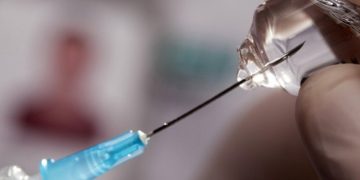 Халдварт саа өвчний эсрэг вакцинд үнэ төлбөргүй хамрагдах боломжтой