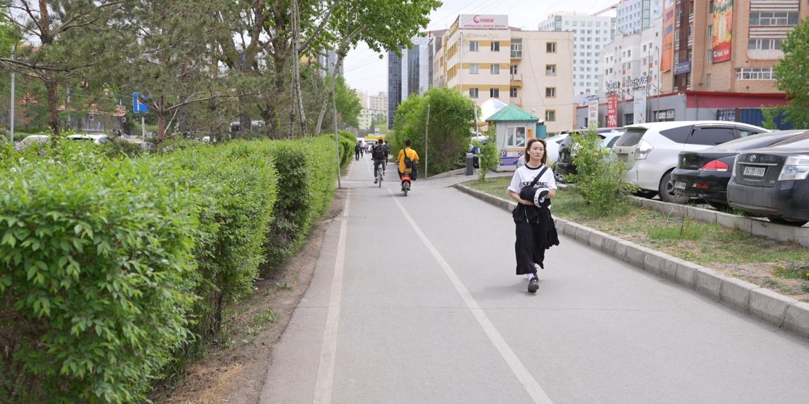 Явган хүний замыг шинэчлэхдээ ил кабелуудыг газар доогуур хонгилын системээр явуулж, борооны ус зайлуулах хоолойг шийднэ