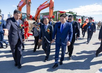 Ерөнхий сайд Л.Оюун-Эрдэнэ: Засгийн газрын мега төслийн нэгдүгээрт эрэмбэлэгдсэн Гашуунсухайт-Ганцмод төмөр замын их бүтээн байгуулалт гараанаас гарлаа