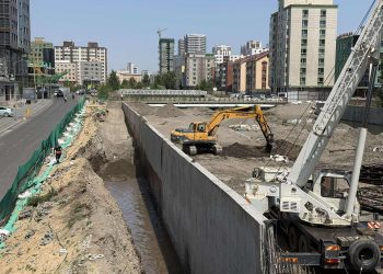 Сэлбэ голын үерийн хамгаалалтын далангийн ажил 90 гаруй хувьтай үргэлжилж байна