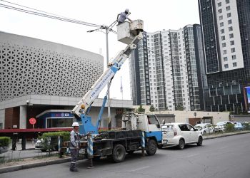 Нийслэлийн төвийн зургаан дүүргийн хэмжээнд 3000 гаруй шонгийн гэрэлтүүлгийг солилоо