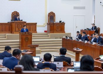 Л.Оюун-Эрдэнэ: Засаглал тогтворгүй болж, эдийн засгийн нөхцөл байдал хүндэрч, намууд зөвшилцөж чадахгүй бол парламентын засаглалын талаар олон нийтийн санаа бодлыг эргэлзээнд оруулна