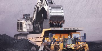 “Эрдэнэс Тавантолгой” ХК 64 мянган тонн эрчим хүчний нүүрс, 32 мянган тонн 1/3 коксжих нүүрс арилжлаа