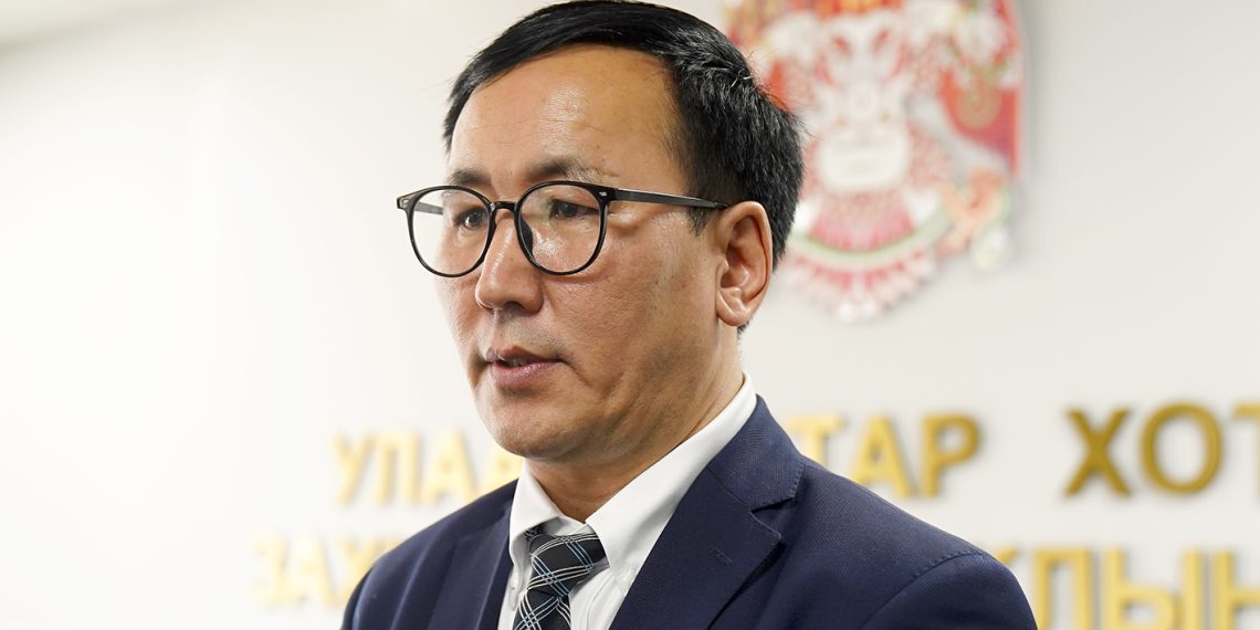 Л.Алтангэрэл: Сэлбэ голын доор чулуун бэхэлгээ хийснээр лаг хагшаас тогтохгүй, гол тунгалаг байна