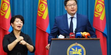 Төрийн жинхэнэ албан хаагчдын ажлын гүйцэтгэл, үнэлгээг олон нийтэд нээлттэй болгож, байгууллагын цахим хуудаст байршуулна