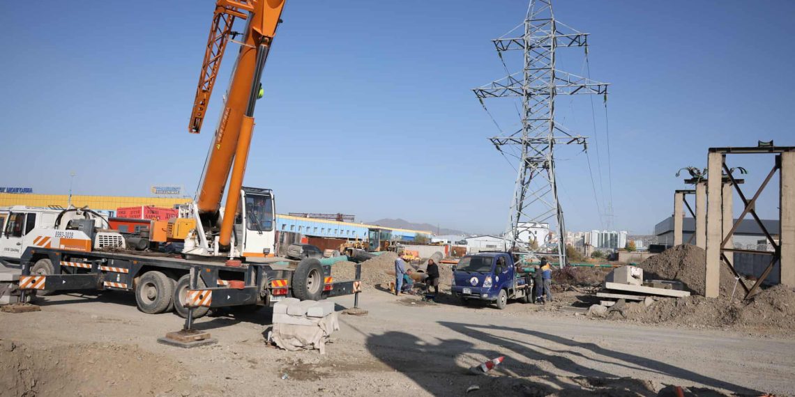 Эрчим хүчний гудамжны 5.9 км авто замын өргөтгөл, шинэчлэлтийн ажлыг ирэх сарын 15-нд дуусгана