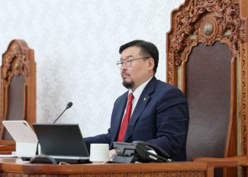 Ерөнхий сайд Г.Занданшатар: Би хулгайтай эвлэрэх гэж, хулгайтай хамт унах гэж тэмцээгүй