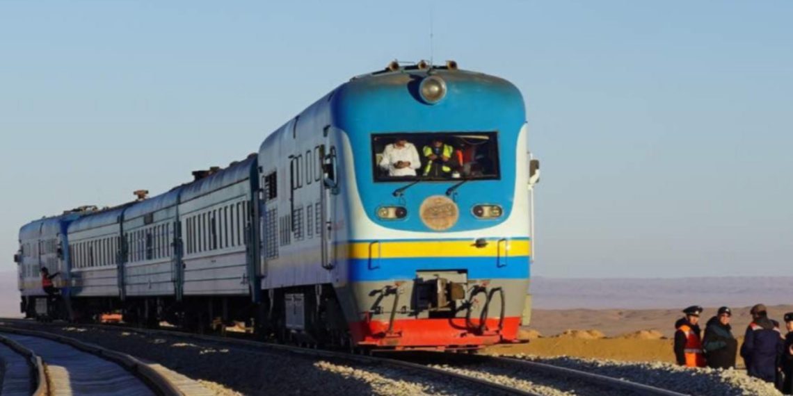 Багахангай-Хөшигийн хөндий чиглэлийн төмөр замын төслийн санхүүжилтийг шийдвэрлэв