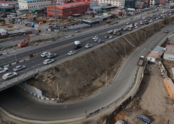 Гурвалжингийн гүүрний налууг эко хавтангаар хучих ажил 40 гаруй хувьтай байна