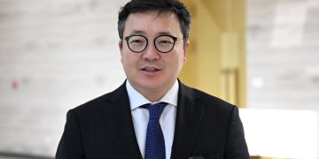 Ж.Сандагсүрэн: Нийтийн эзэмшлийн 50 байршилд ухаалаг авто зогсоол барина