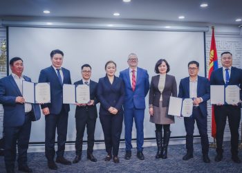 Нийслэлийн ЗДТГ “АРО” гэрчилгээ авлаа