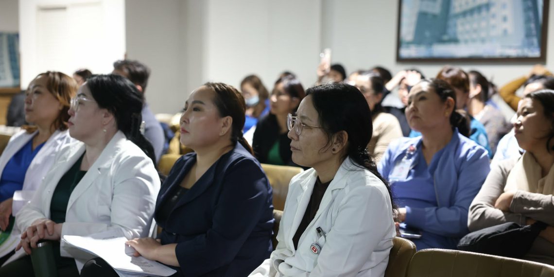 Анхан шатны эмнэлгээс дүүрэг, улсын эмнэлэгт цаг авах системийг цахимжууллаа