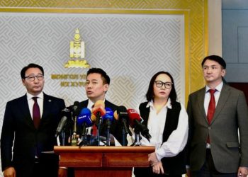 Оюутолгойн асуудлаарх нотлох баримтыг шинжлэн судлах сонсголд 300 гэрч дууджээ