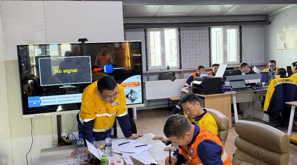 ЭТТ: Нэгдсэн менежментийн тогтолцооны стандартын хөндлөнгийн аудитыг цанхийн баруун уурхайн гэрээт компаниудад эхлүүллээ