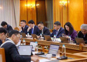 ЗГ: “Багануур” ХК, “Шивээ-Овоо” ХК-д үүссэн өр төлбөр, зээлийн үлдэгдлийг улсын төсөвт төлж барагдуулна