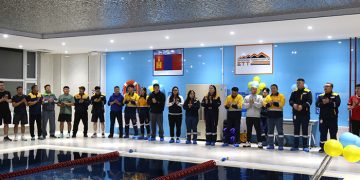 ЭТТ: Уурхайчдын усан бассейн нээлтээ хийлээ