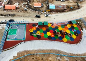 Гурван байршилд 3×3 сагсан бөмбөгийн талбай байгууллаа