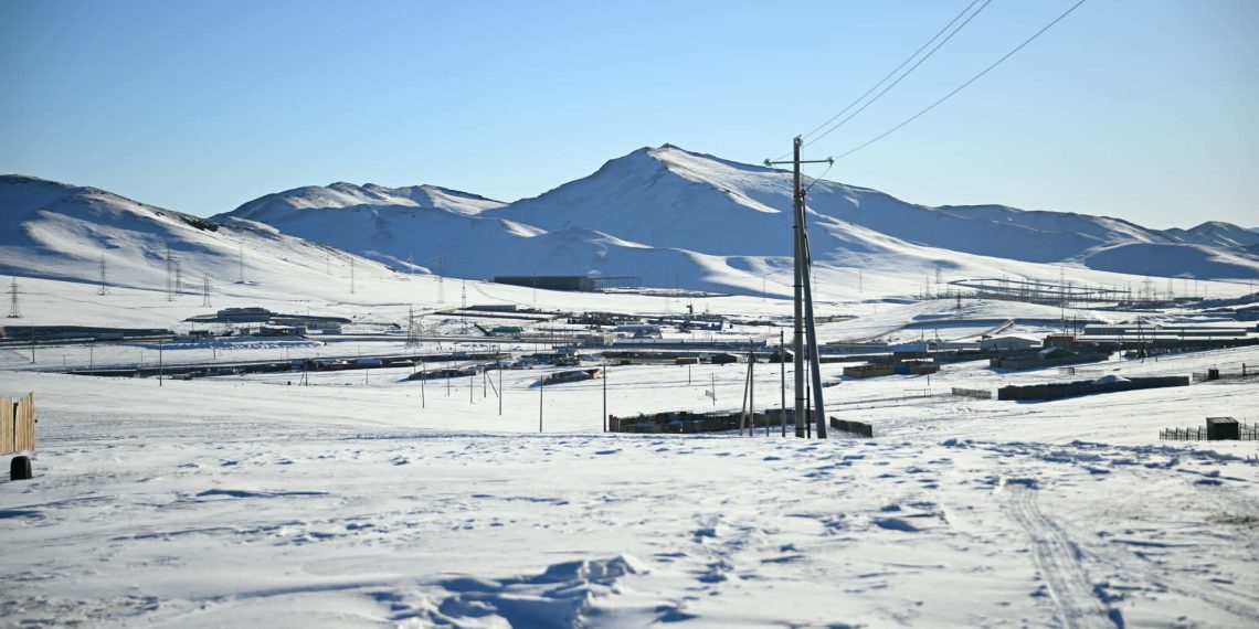 Био комбинатын гүүрнээс Эмээлтийн авто зам хүртэл шинээр 12.5 км авто зам барина