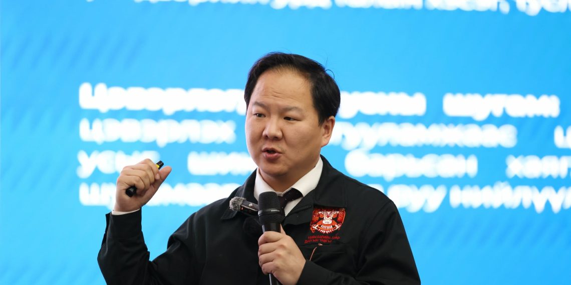 Т.Даваадалай: Хоногт 250 шоо метр лагийг усгүйжүүлэн хатааж, шатаах аргаар устгана