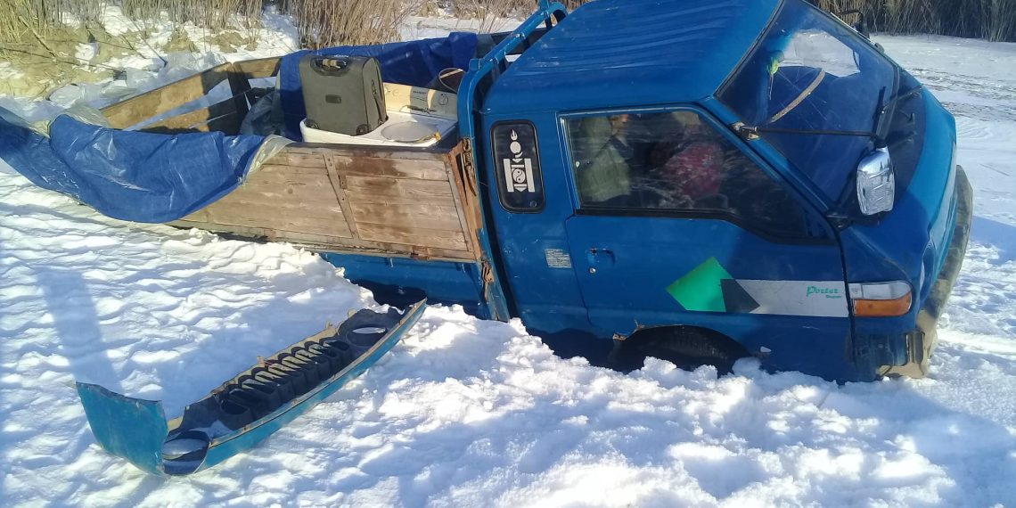 Мөсний зузаан өмнөх оны мөн үеэс 5-40см нимгэн байна