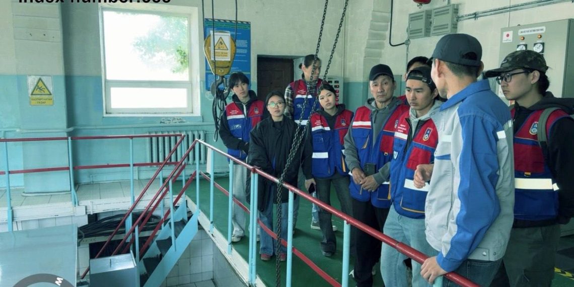 ШУТИС-ийн оюутнууд усны салбарын үйл ажиллагаатай танилцлаа