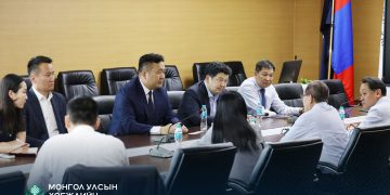“Phillip capital” группын төлөөллүүдтэй санал солилцлоо