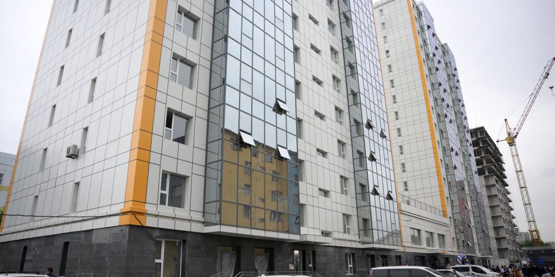 Таван шарын хуучин орон сууцыг дахин төлөвлөж, хос 16 давхар 240 айлын орон сууцыг ашиглалтад орууллаа