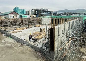 Таван шарын төмөр замын доогуурх нүхэн гарцын ажлын явц 96 хувьтай үргэлжилж байна
