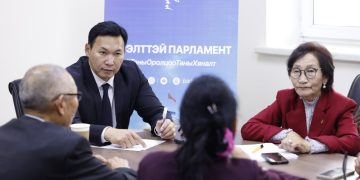 УИХ-ын гишүүн Т.Мөнхсайхан “Нээлттэй парламент” танхимд ажиллалаа